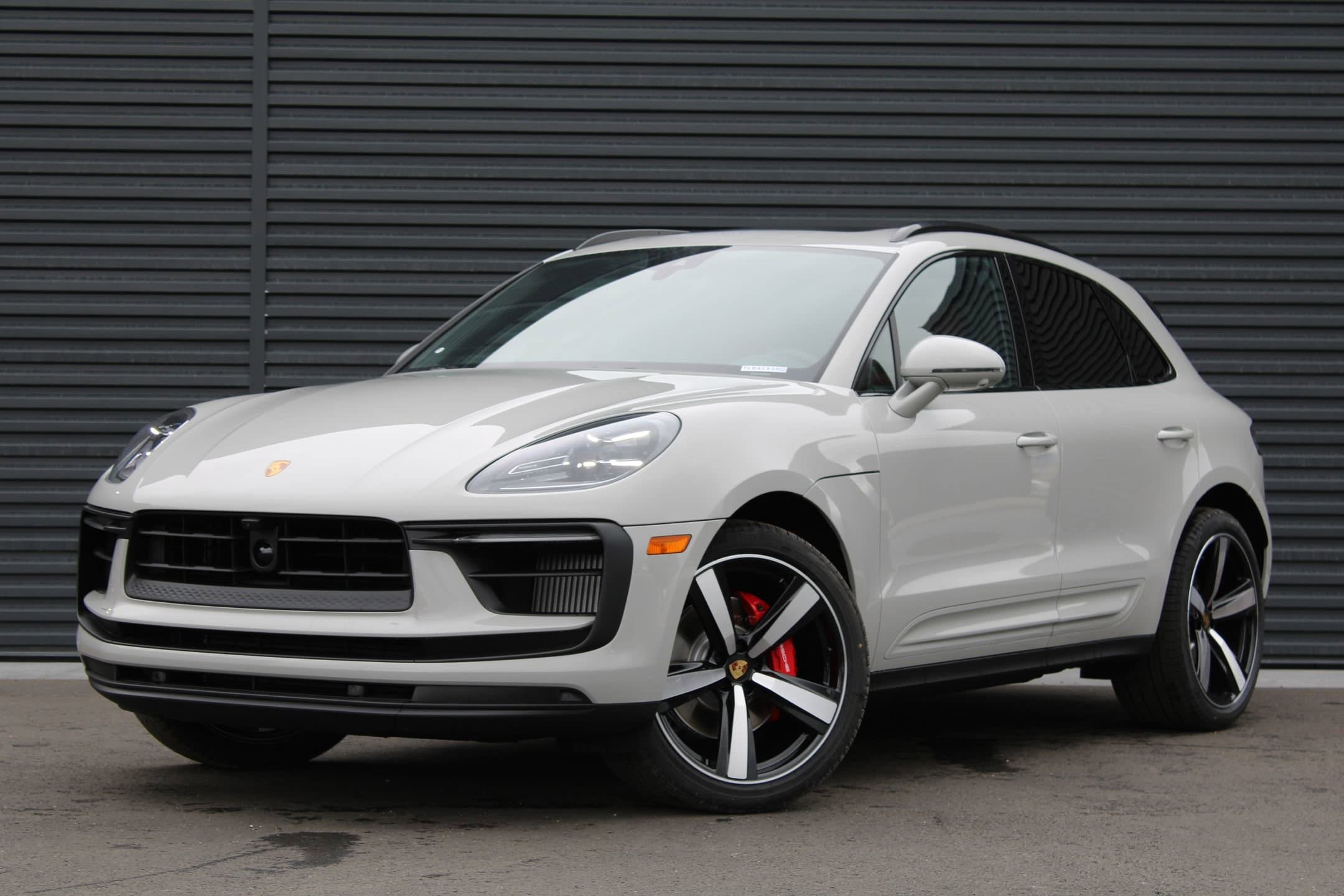 MACAN S